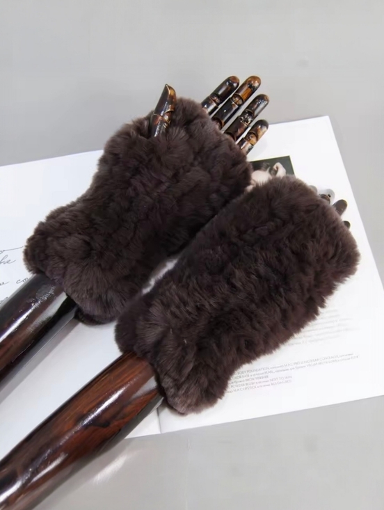 Accessories - Plush Faux Fur Fingerless Gloves ▪︎  Coffee ▪︎ Sz 7.87"